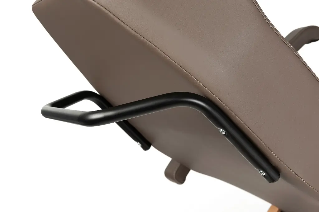 Bretagne wheels - beech lichtbrown - detail push bar.webp