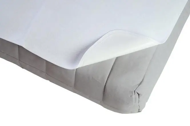 Waterproof mattress protector