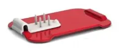 Planche à sandwich rouge avec des épingles