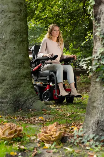 Sigma – elektrische rolstoel met midwheel aandrijving en maximale stabiliteit
