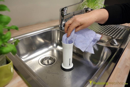 Dishcloth wringing system