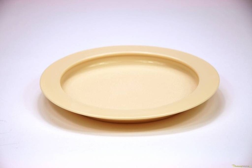 Rond bord met opstaande rand