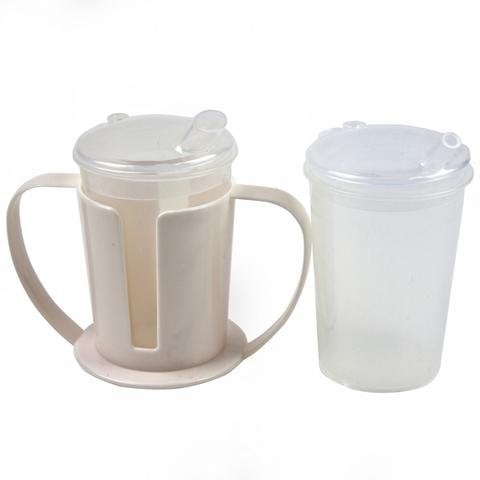 Cup holder with 2 cups and 2 spouts