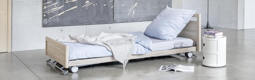 Floorline 15-80 bed, high panels 51F, wooden slatted base, 2 long telescopic side rails